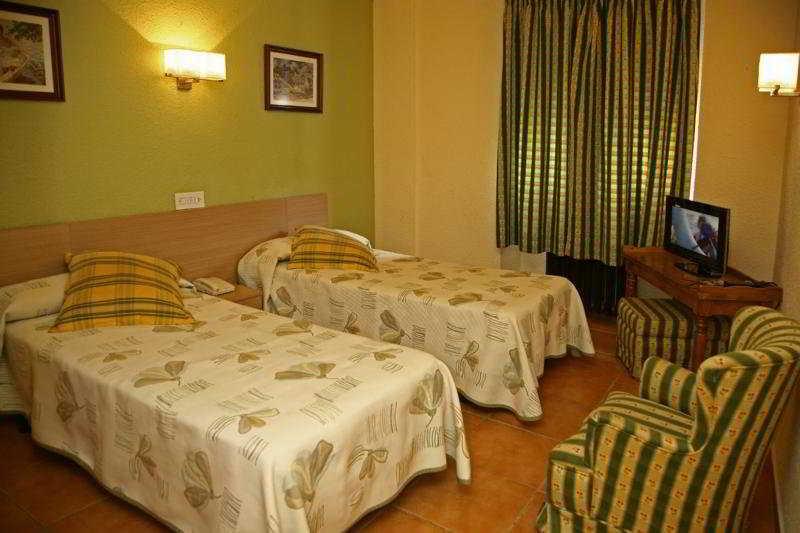 Hotel La Paz Jaca Eksteriør billede
