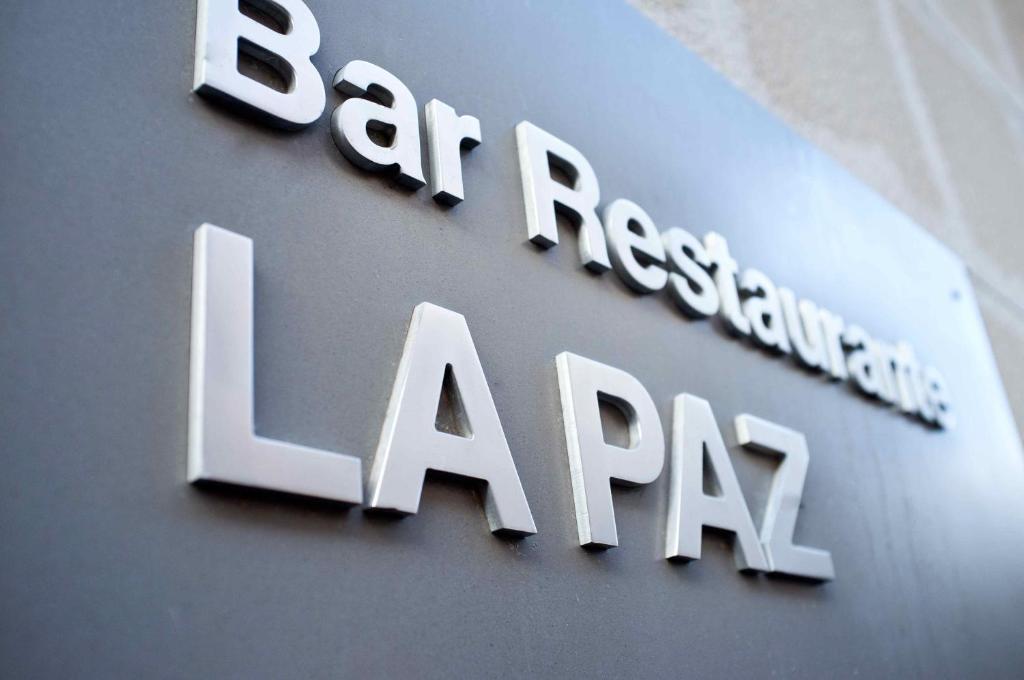 Hotel La Paz Jaca Eksteriør billede