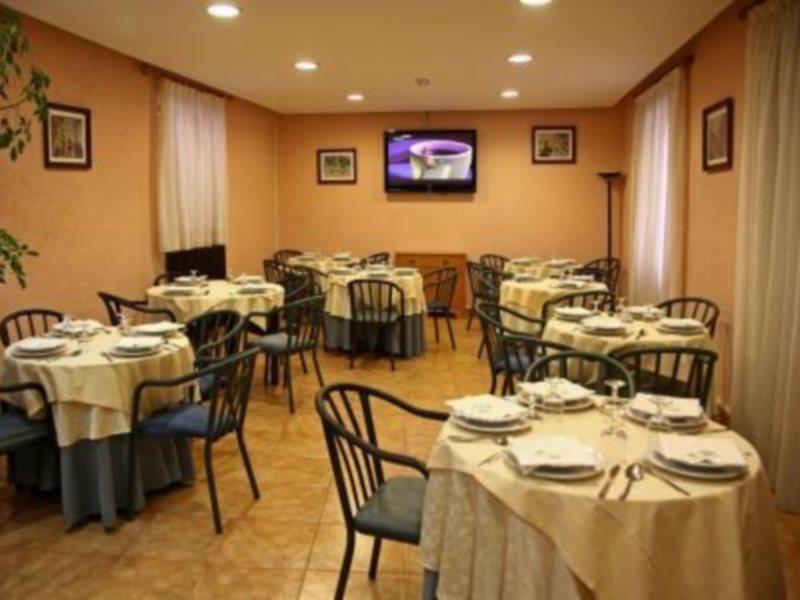 Hotel La Paz Jaca Eksteriør billede